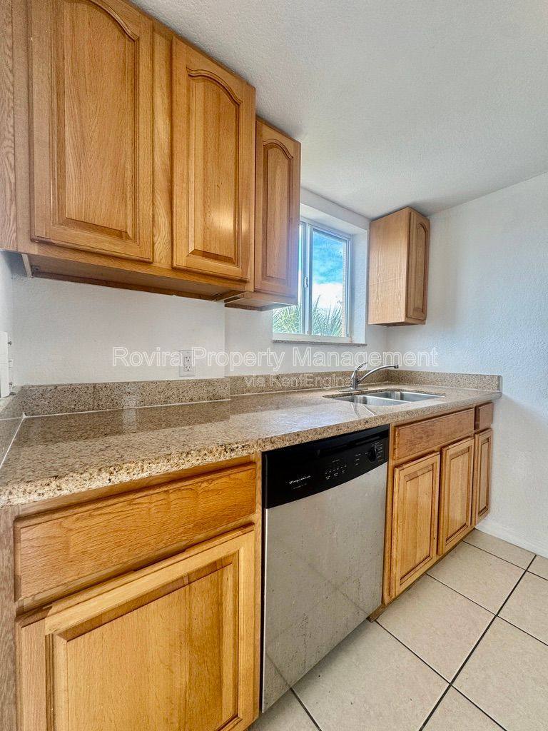 Apartment for rent at 498 SW 6th St #303, Miami, FL 33130