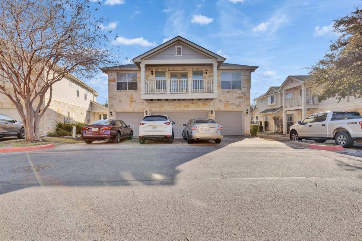 Condo for rent at 1900 Scofield Ridge Parkway #2701, Austin, TX 78727