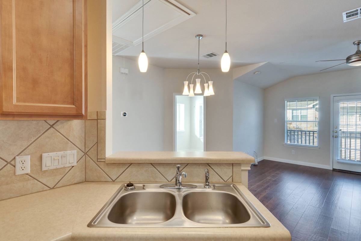 Condo for rent at 1900 Scofield Ridge Parkway #2701, Austin, TX 78727