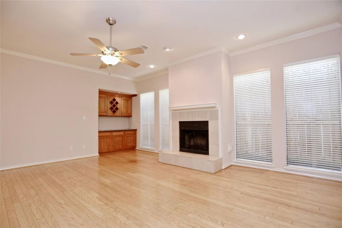 Apartment for rent at 1721 Potomac Dr #C, Houston, TX 77057