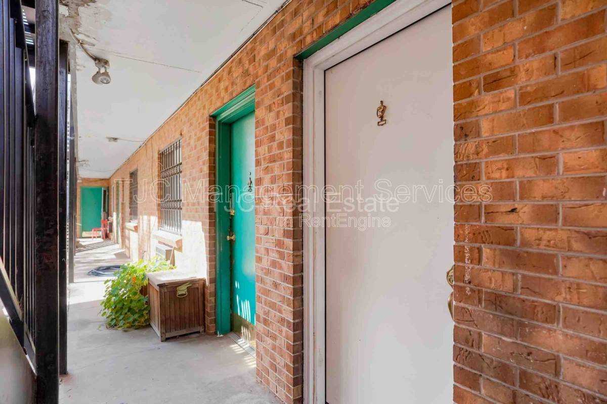 Apartment for rent at 27 S Sherman St #101, Denver, CO 80209
