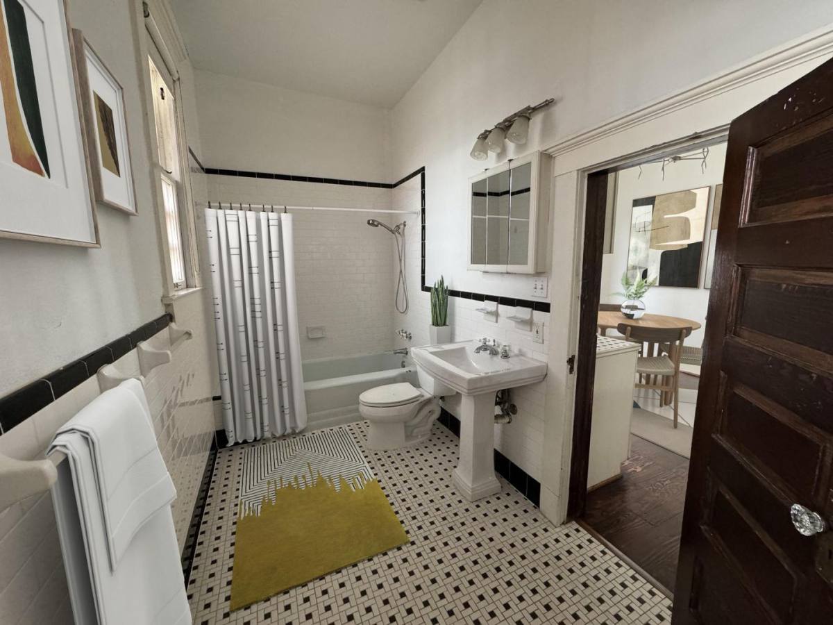 Apartment for rent at 201 S Main St, Fort Worth, TX 76104