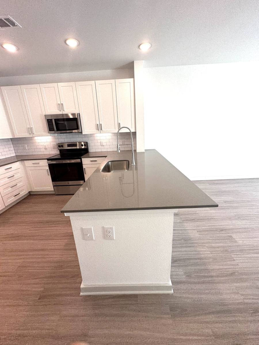 Apartment for rent at 2001 Plateau Vista Blvd #B1, Round Rock, TX 78665