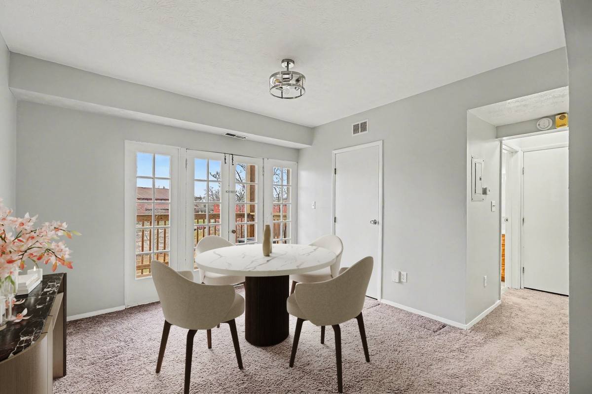 Apartment for rent at 564 Glenwood Ave #24, Cincinnati, OH 45229