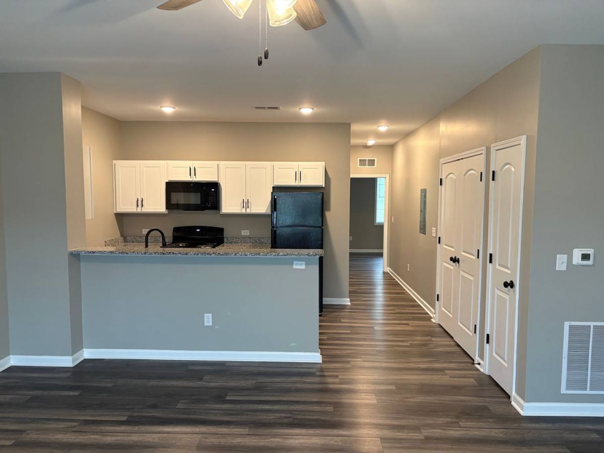 Apartment for rent at 236 Calumet Dr, Richmond, KY 40475