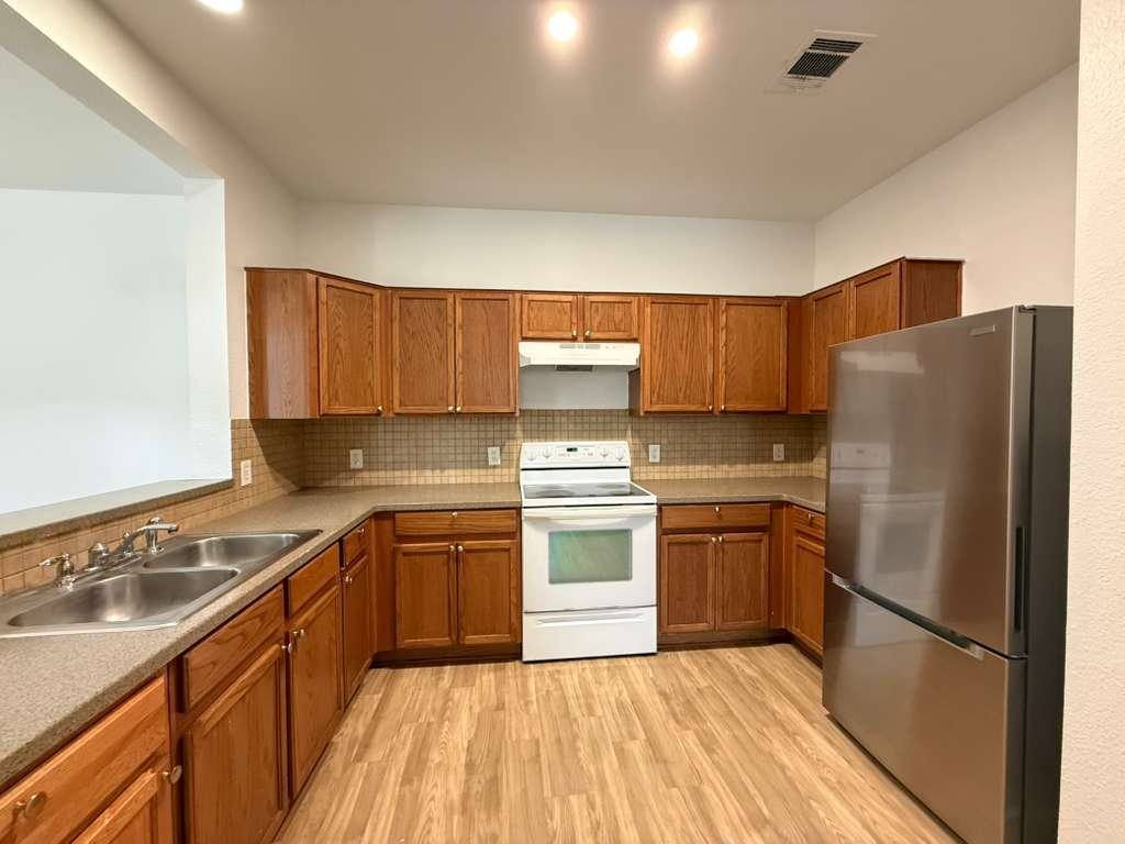 House for rent at 13313 Bristow Dawn, San Antonio, TX 78217