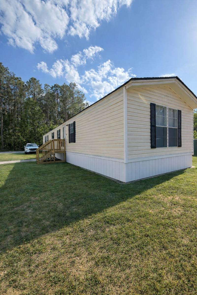 House for rent at 2111 Harristown Rd, Saint Stephen, SC 29479