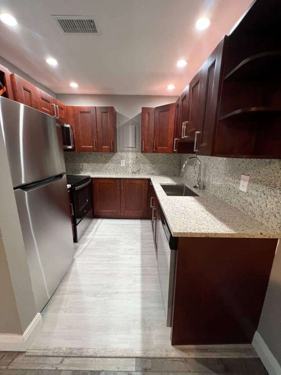 Townhouse for rent at 8911 NW 28th Dr #32B, Coral Springs, FL 33065