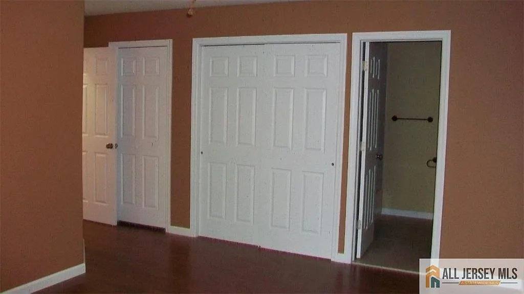 Apartment for rent at 1209 Harbor Club Dr, Parlin, NJ 08859