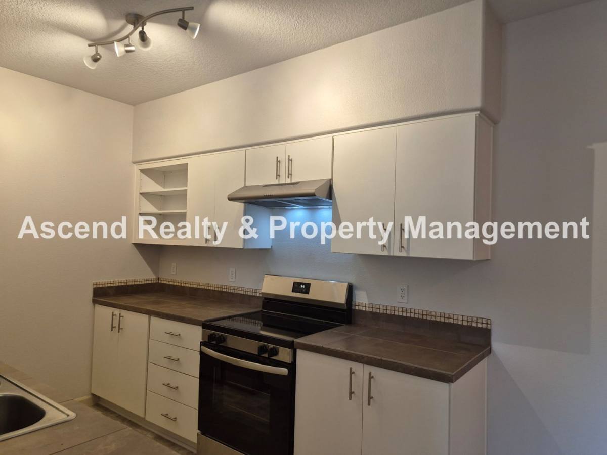 Condo for rent at 10664 NE Holly St, Beaverton, OR 97006