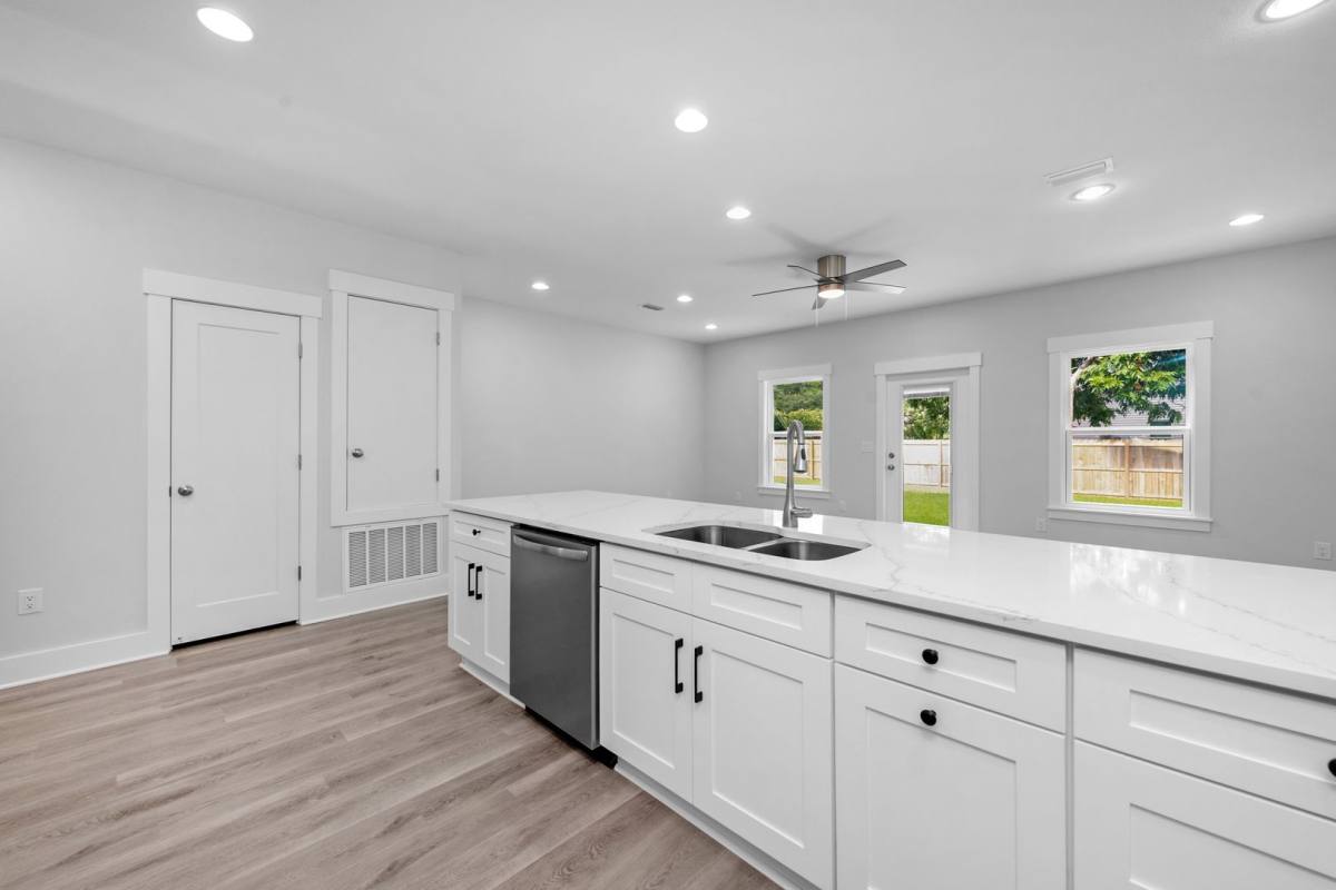 House for rent at 30 NE Harbeson Ave, Fort Walton Beach, FL 32548