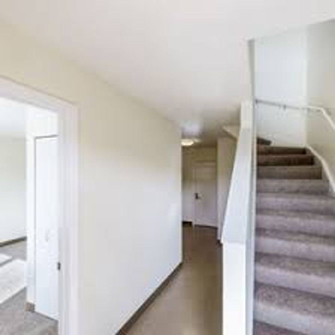 Apartment for rent at 3345 Sanders Rd, Northbrook, IL 60062