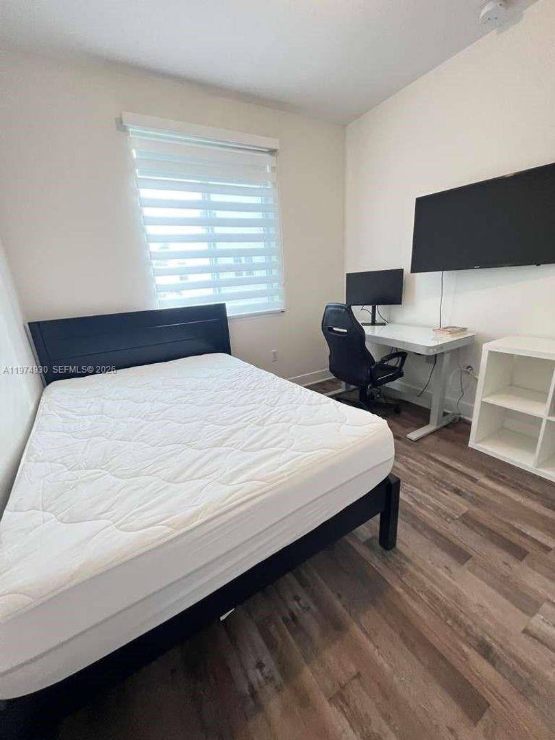 House for rent at 10229 NW 64th Terrace #101, Miami, FL 33178
