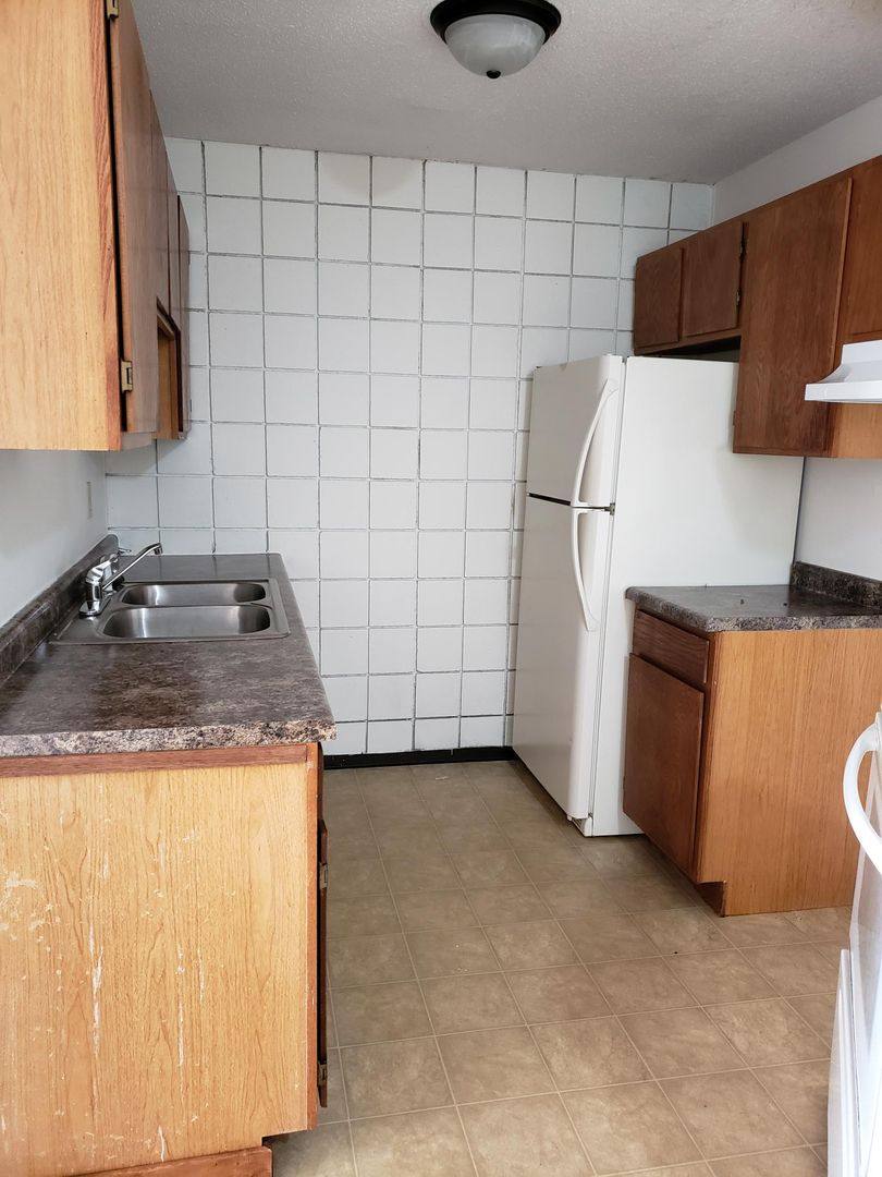 Apartment for rent at 104 10th Ave SE, Saint Joseph, MN 56374
