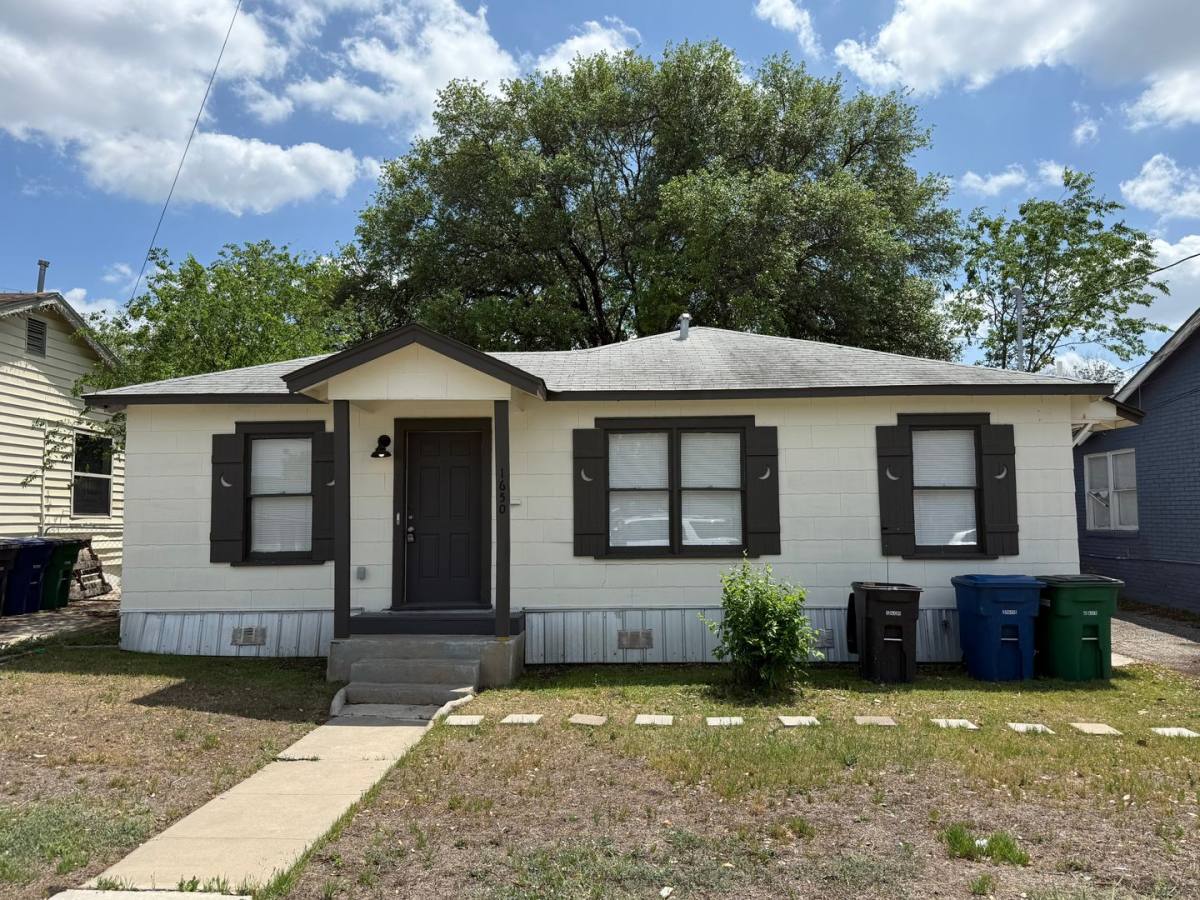 House for rent at 1650 Gorman St, San Antonio, TX 78202