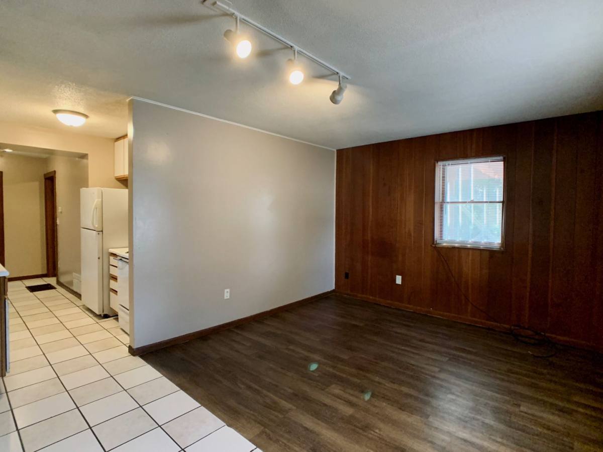 Apartment for rent at 1716 Ave A, Dodge City, KS 67801