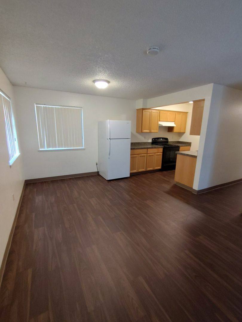 Apartment for rent at 2288-2376 Northgate Ave NE, Salem, OR 97301