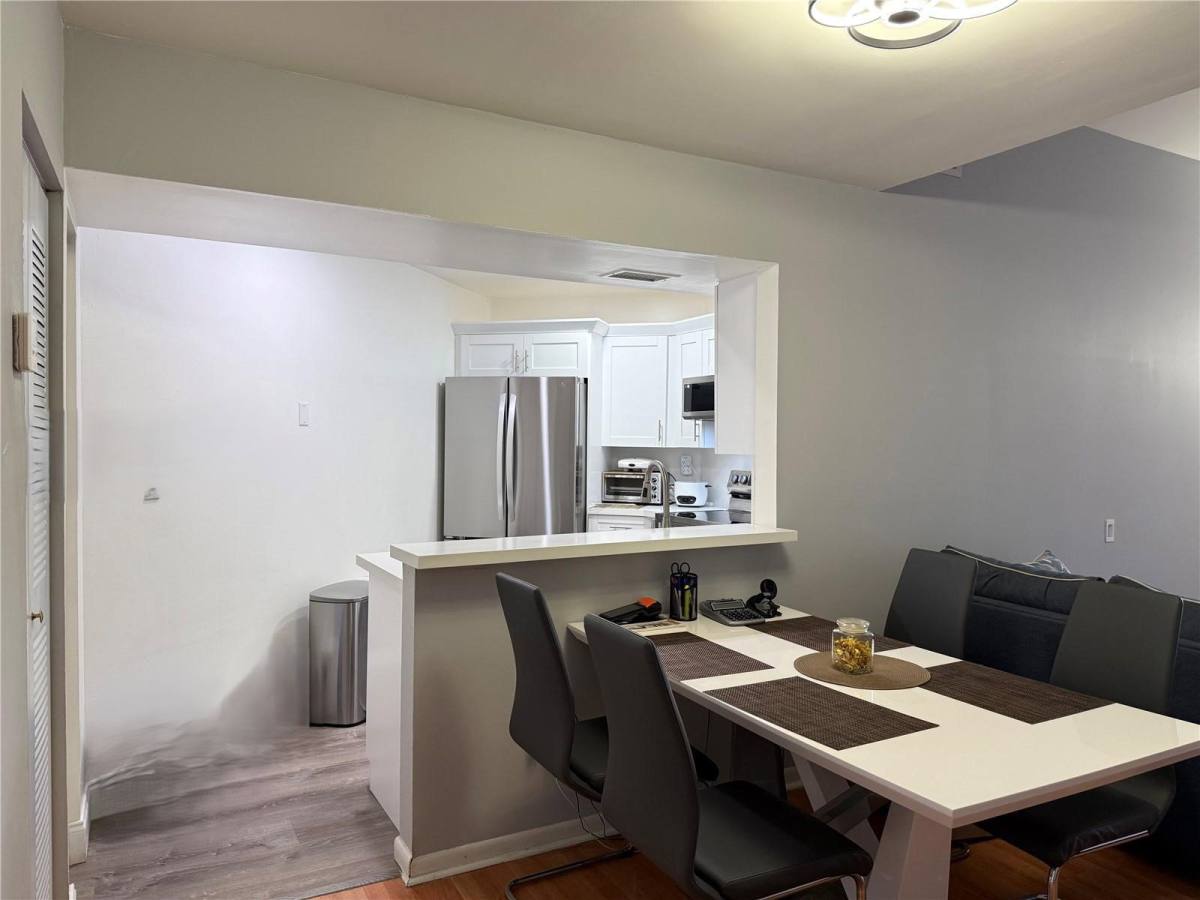 Apartment for rent at 9725 Fontainebleau Blvd #A212, Miami, FL 33172