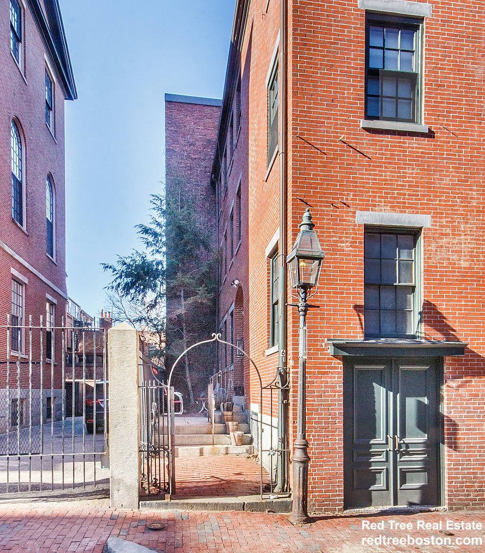 Condo for rent at 61 Anderson St #U6, Boston, MA 02114