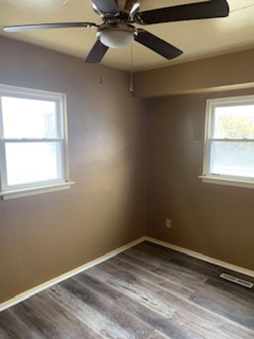 Apartment for rent at 225 Miriam, Waterloo, IA 50702