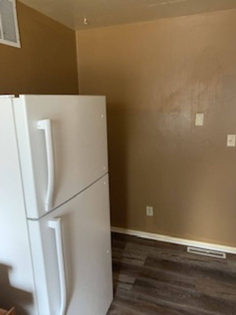 Apartment for rent at 225 Miriam, Waterloo, IA 50702