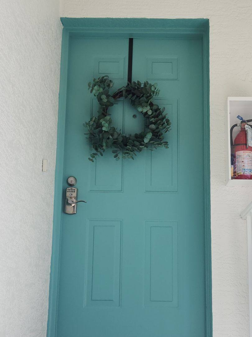 Apartment for rent at 6503 Fairway Gardens Dr, Bradenton, FL 34203