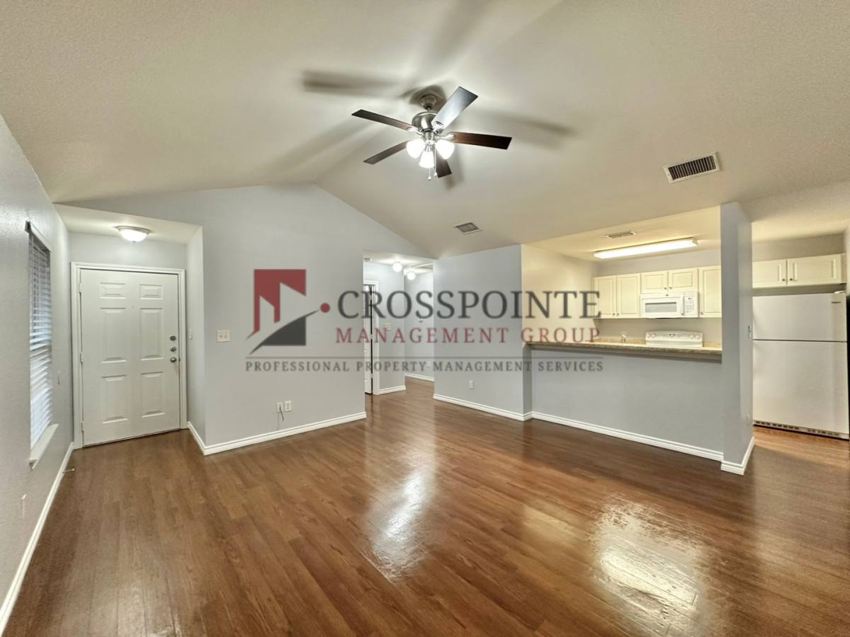 Townhouse for rent at 8904 County Rd, Tyler, TX 75707