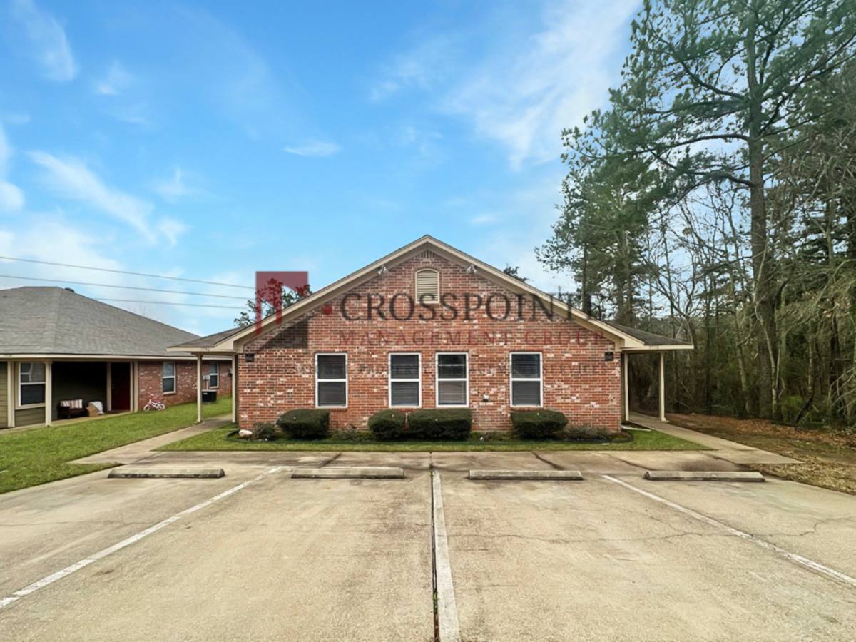 Townhouse for rent at 8904 County Rd, Tyler, TX 75707
