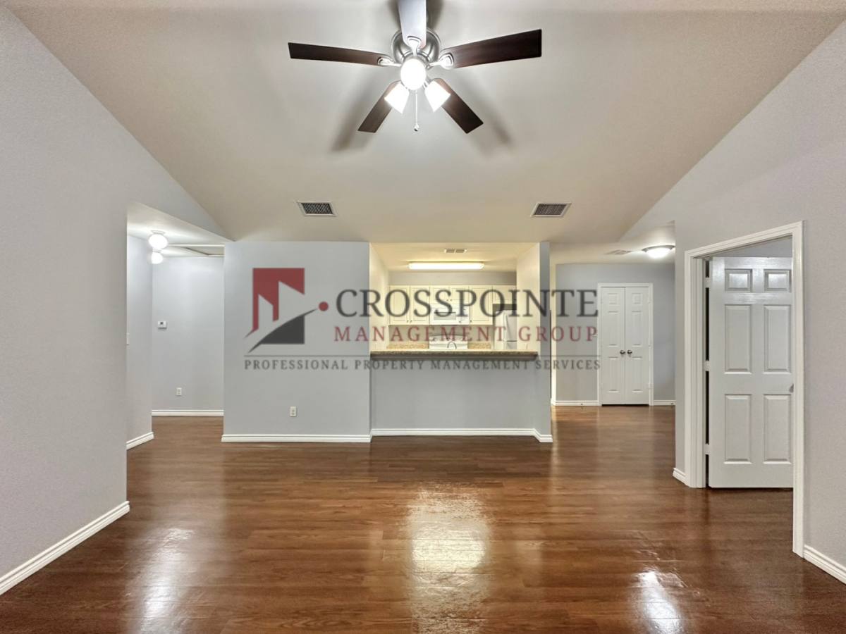 Townhouse for rent at 8916 County Rd, Tyler, TX 75707