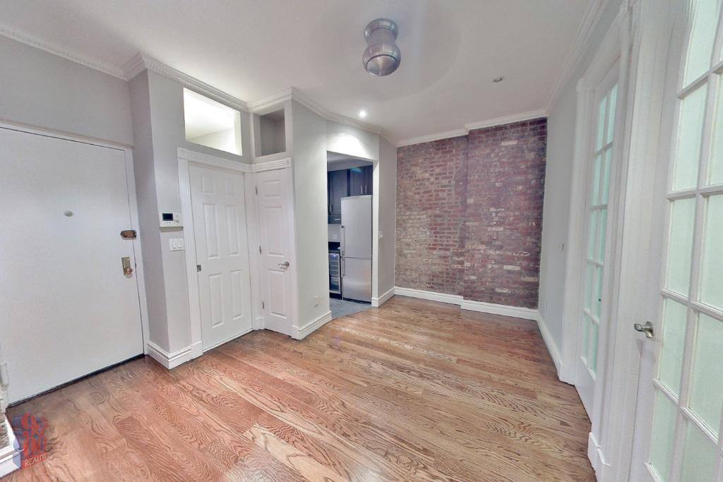 Apartment for rent at 230 E 32nd St #1C, New York, NY 10016