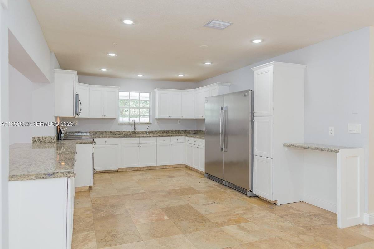 House for rent at 5520 Hayes St, Hollywood, FL 33021