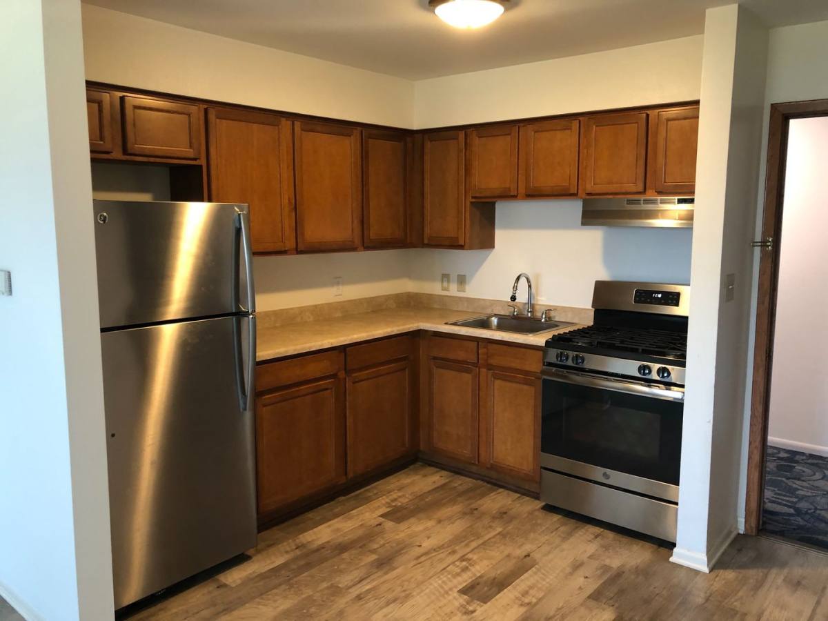 Apartment for rent at 720 35th St, Kenosha, WI 53140