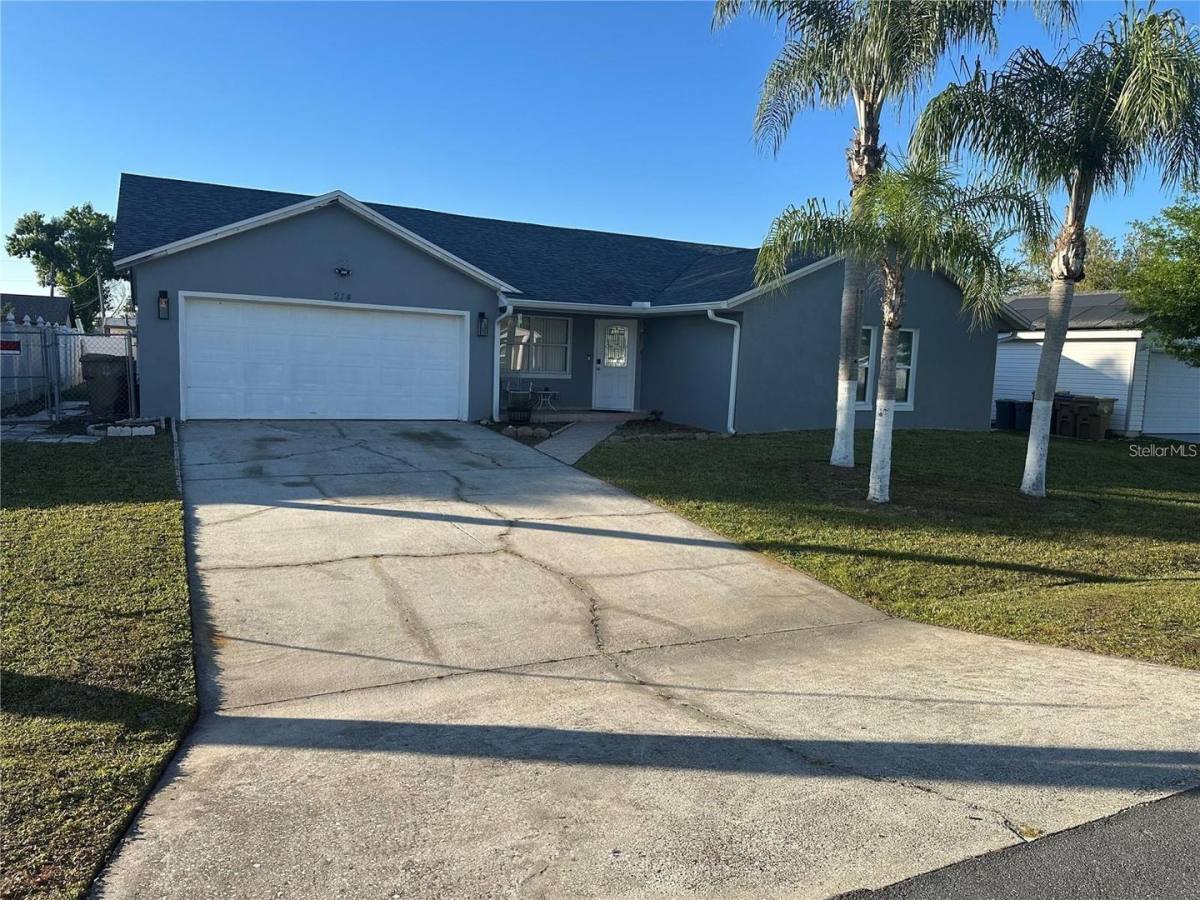 House for rent at 214 Magellan Dr, Kissimmee, FL 34758