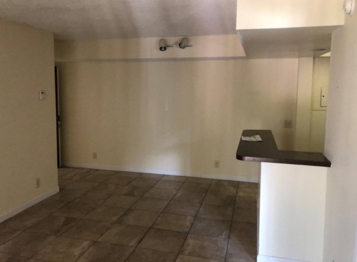 Apartment for rent at 744 Executive Center Dr, West Palm Beach, FL 33401