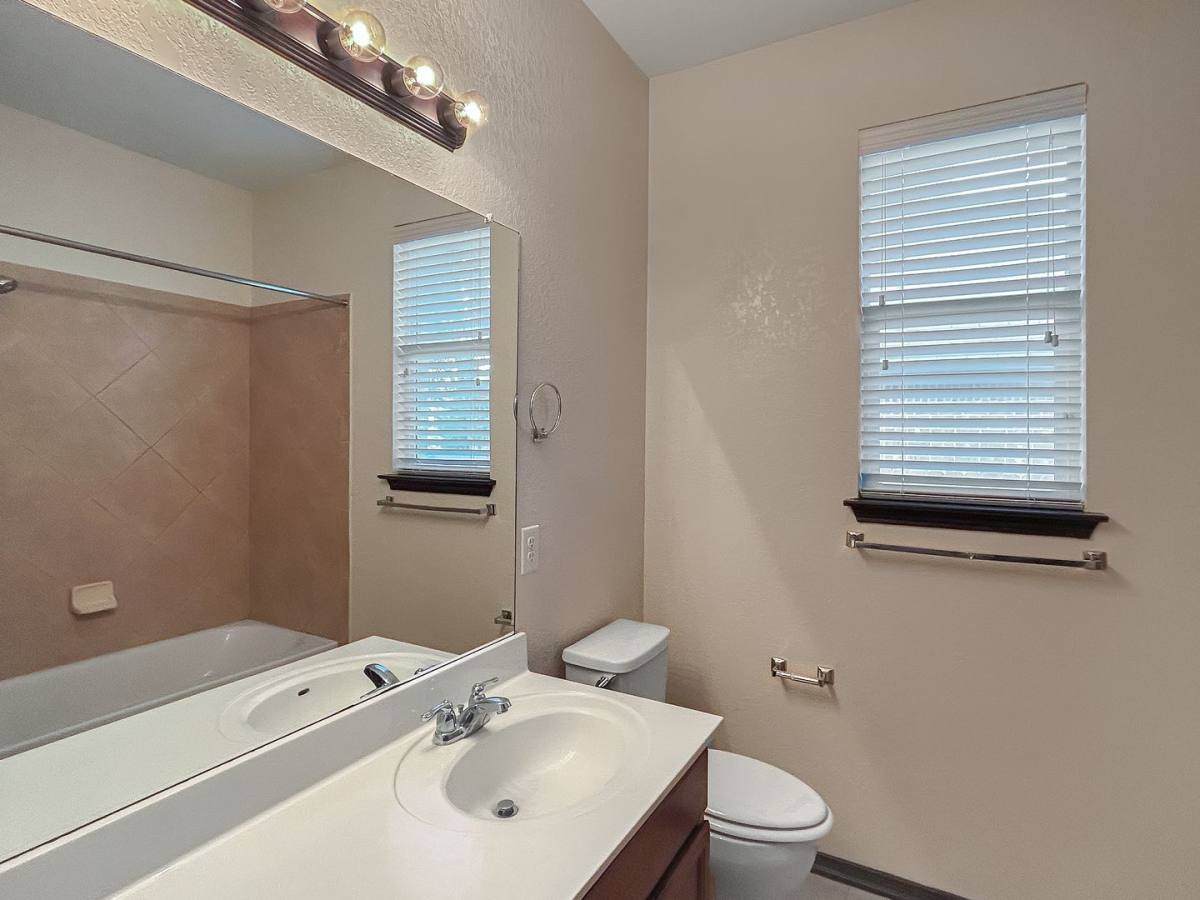 House for rent at 13820 Blakeville, San Antonio, TX 78233