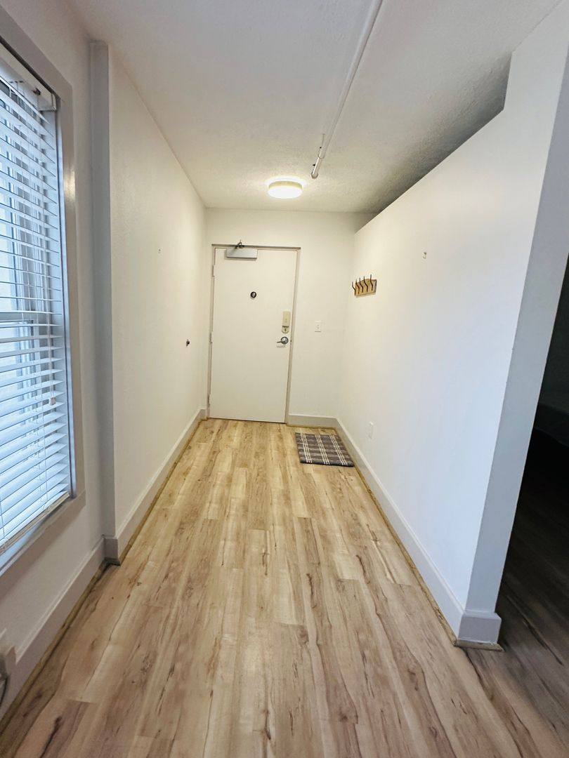 Condo for rent at 124 Beech St, Traverse City, MI 49684