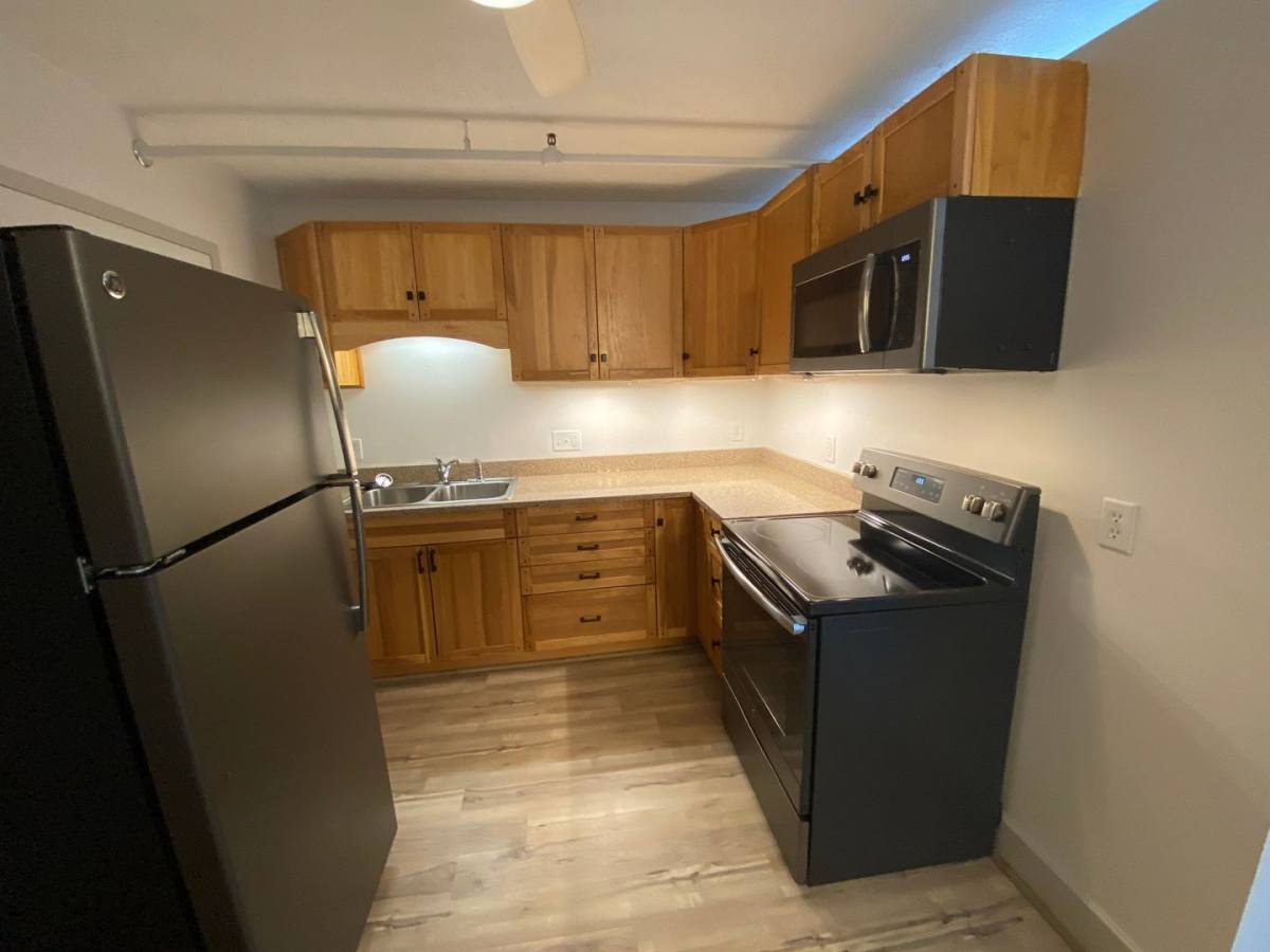 Condo for rent at 124 Beech St, Traverse City, MI 49684