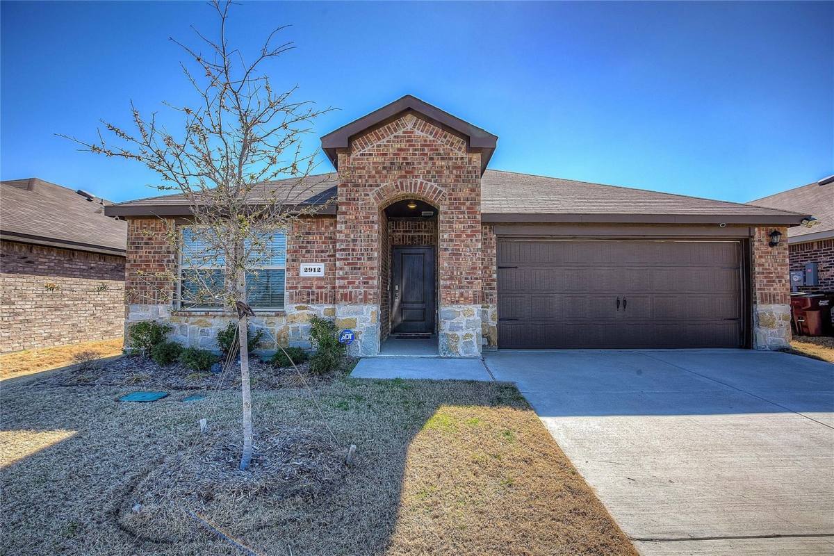 House for rent at 2912 Wooten Trail, Royse City, TX 75189