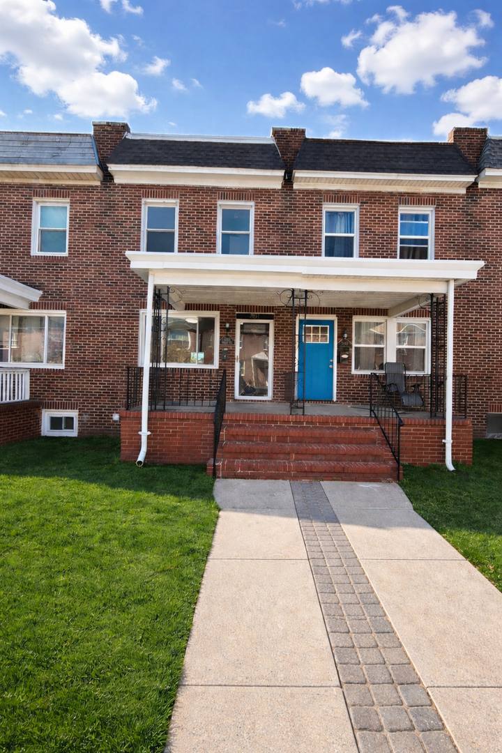Townhouse for rent at 7031 Dunbar Rd, Dundalk, MD 21222