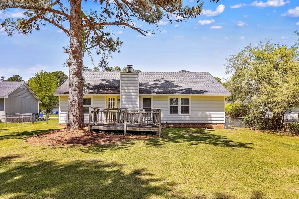 House for rent at 6837 Woodmark Dr, Fayetteville, NC 28314