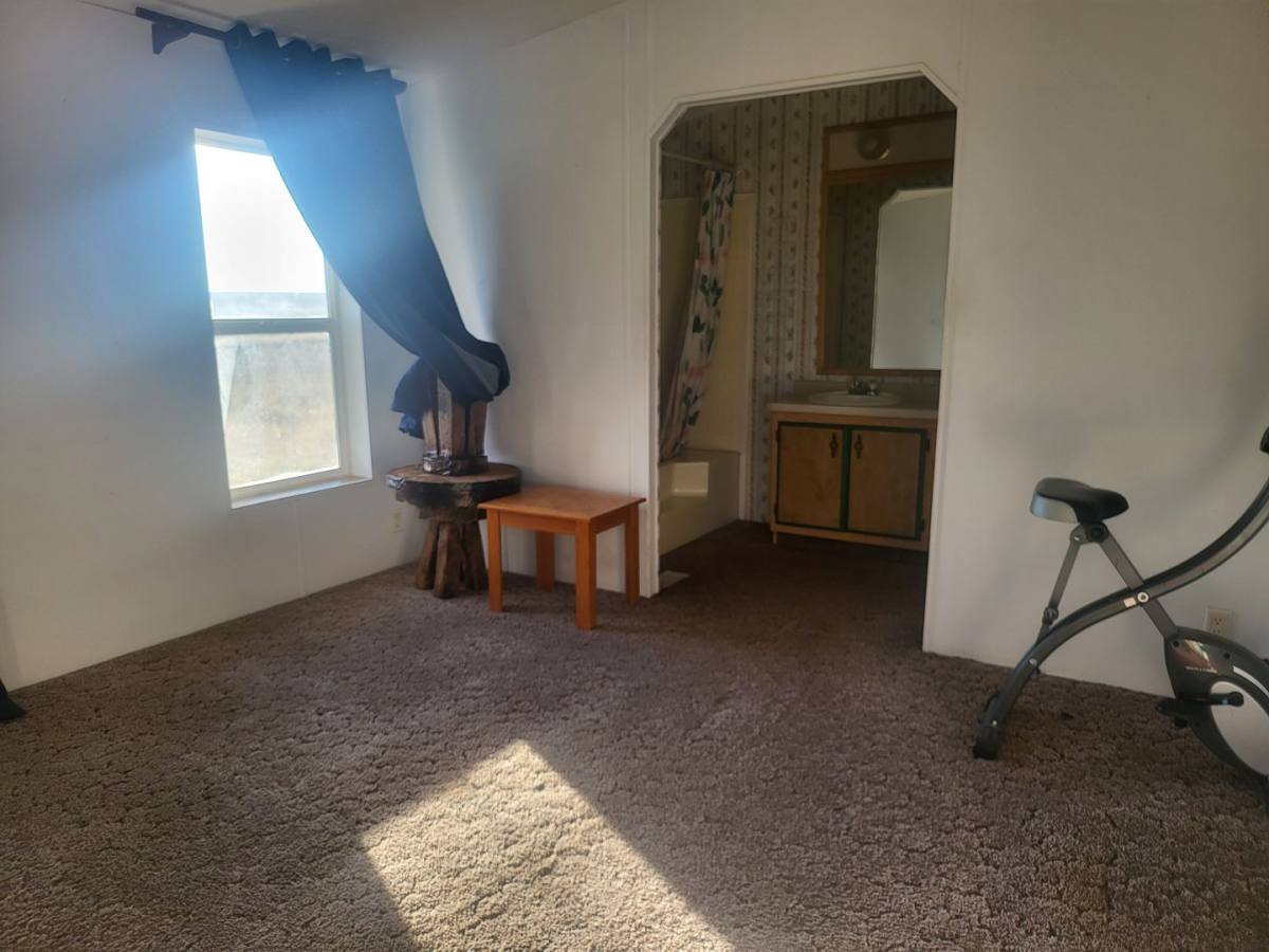 Apartment for rent at 32 Front St, Boulder, WY 82923