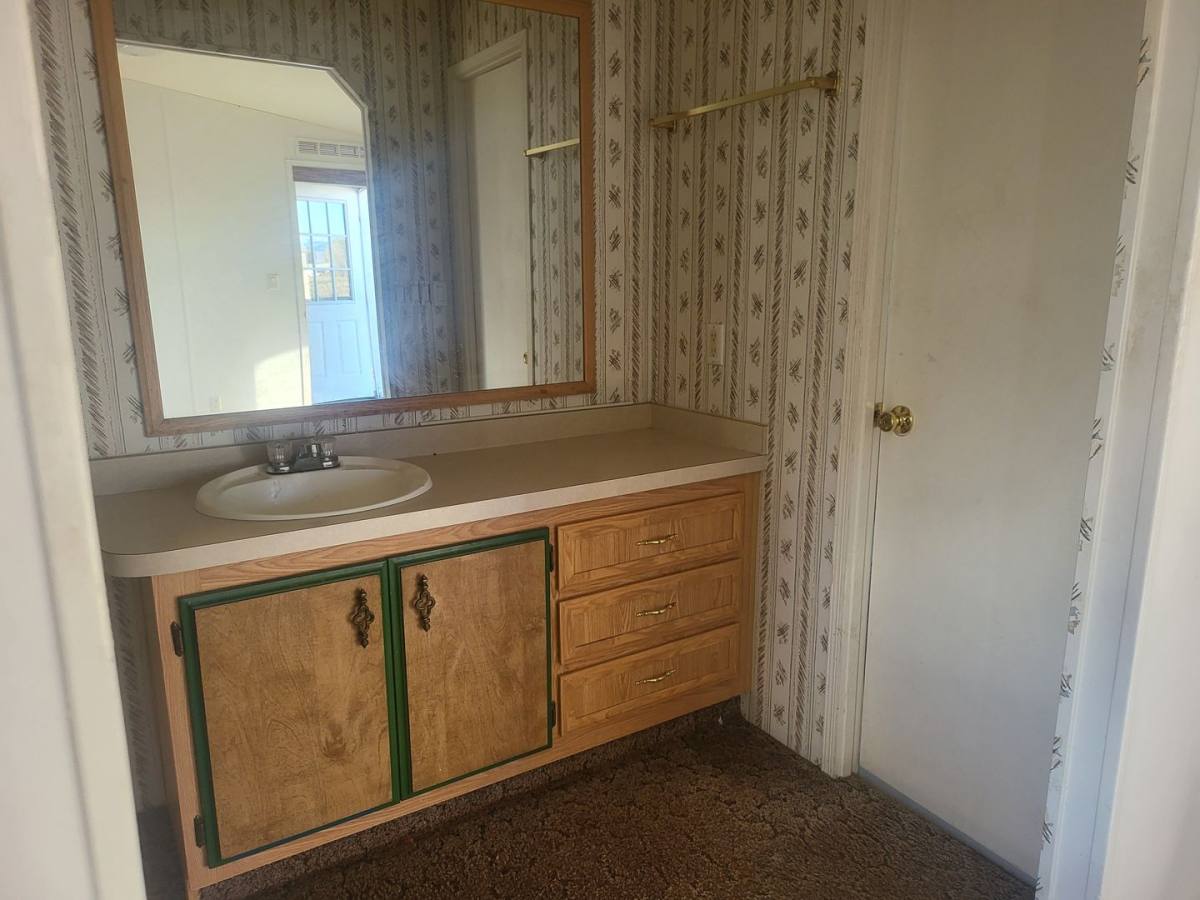 Apartment for rent at 32 Front St, Boulder, WY 82923