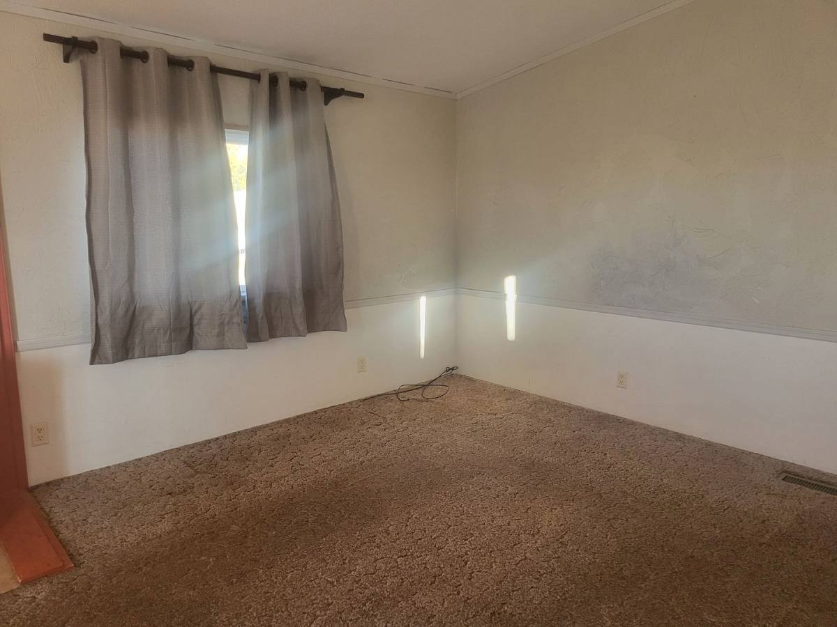 Apartment for rent at 32 Front St, Boulder, WY 82923