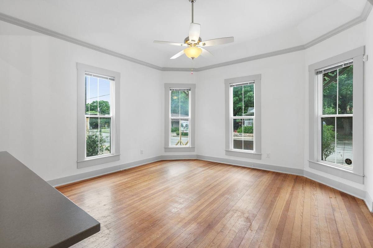 411 W San Antonio St, San Marcos, TX 78666 - Apartment for Rent - Image 9