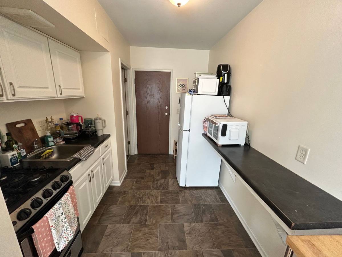 Apartment for rent at 1819 N Cambridge Ave, Milwaukee, WI 53202
