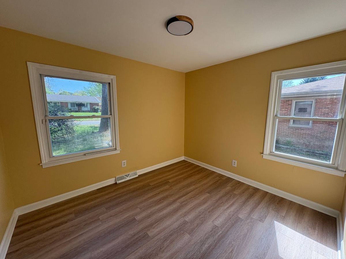 House for rent at 800 Carrington Dr, Charlotte, NC 28214