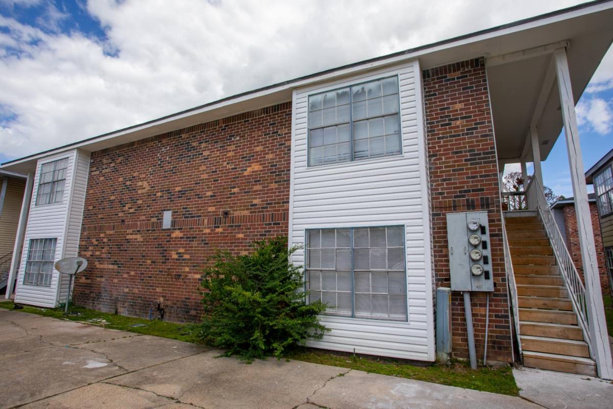 Apartment for rent at 109 Limoges St #B, Duson, LA 70529
