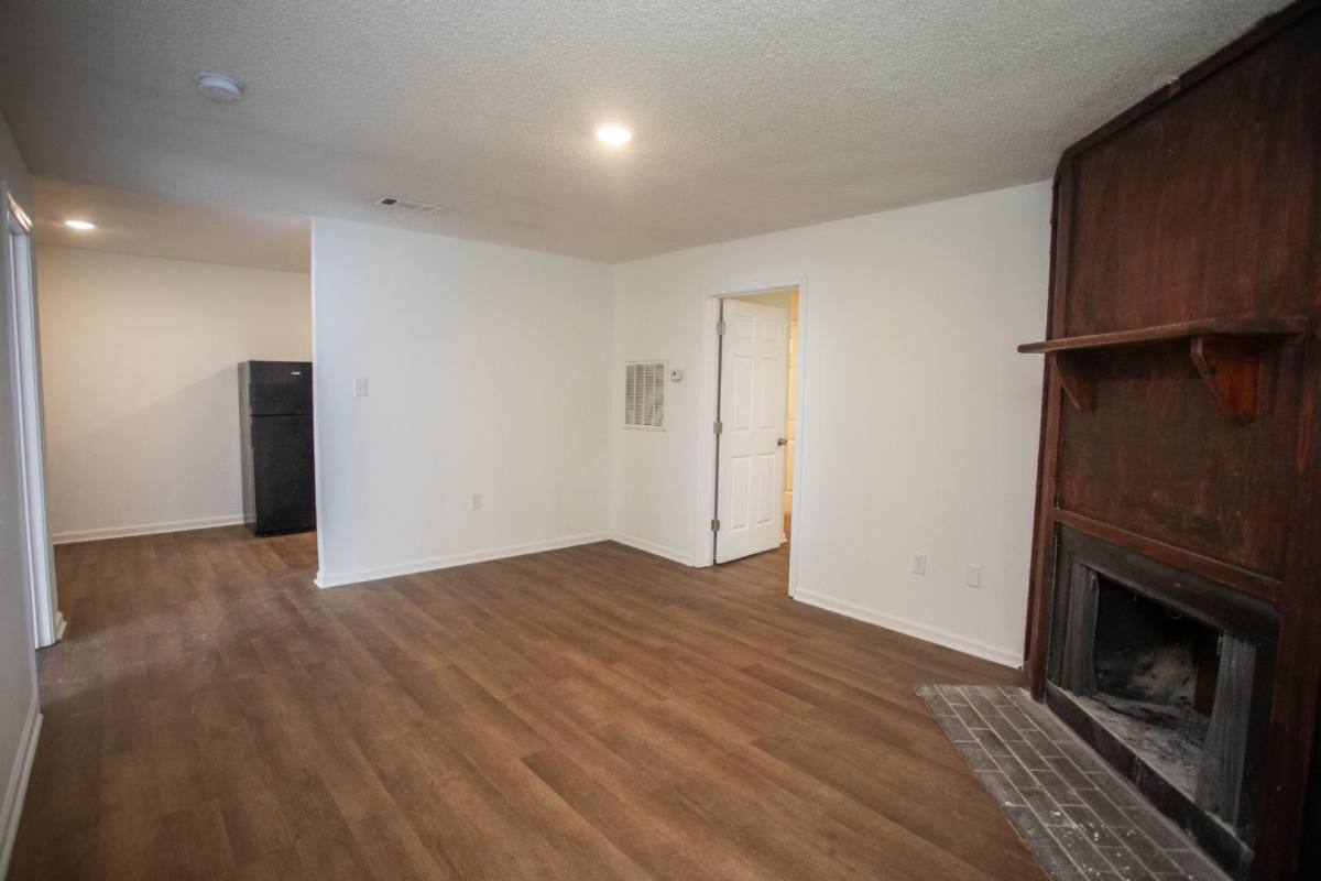 Apartment for rent at 109 Limoges St #B, Duson, LA 70529