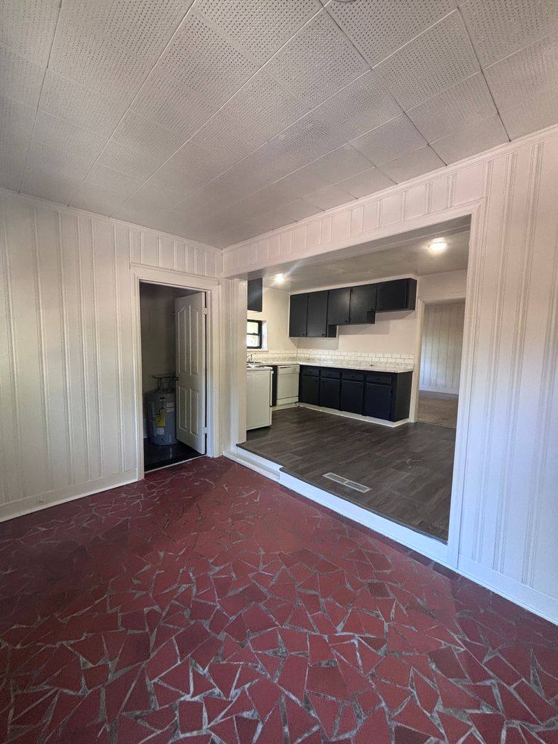 House for rent at 701 Vanderbrook Rd, Charlotte, NC 28215