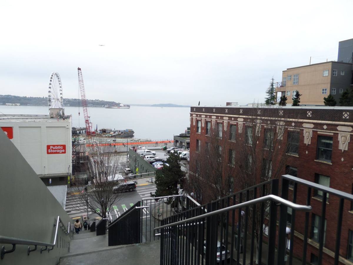 Condo for rent at 98 Union St, Seattle, WA 98101